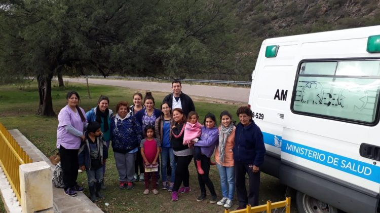 Profesionales del hospital de San Martín estuvieron en el paraje Potrero de Gutiérrez 