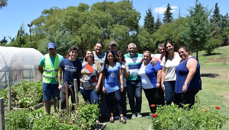 Crece la huerta comunitaria en el Parque de las Naciones