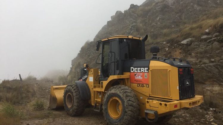 Repararon el camino que permite el acceso al cerro Tomolasta