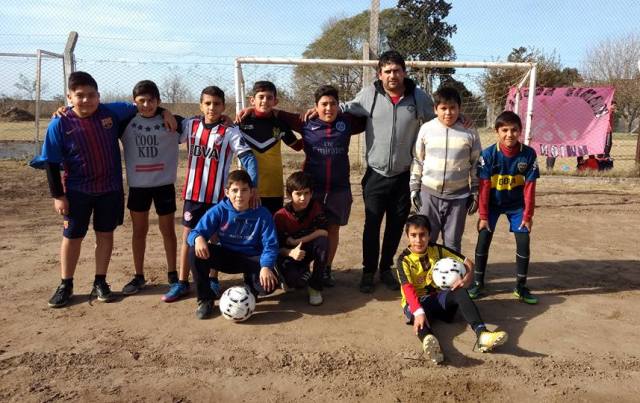 Jóvenes del sur provincial exhibieron sus proyectos en una nueva edición de “PeñArte”