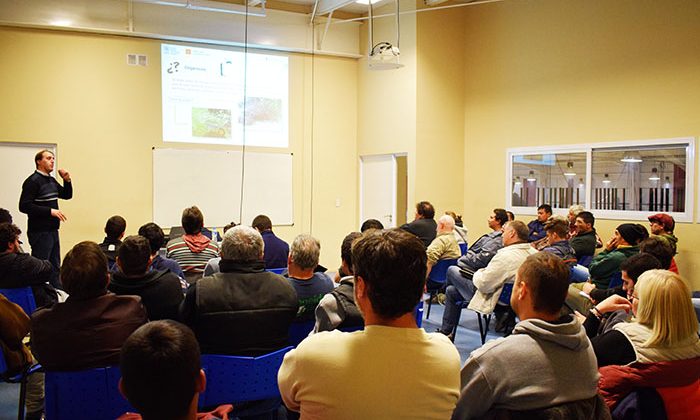 Alumnos de la UPrO fueron capacitados en la utilización de biodigestores