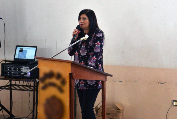 La doctora Mirtha Ucelay, del Poder Judicial, expondrá sobre grooming y bullying.