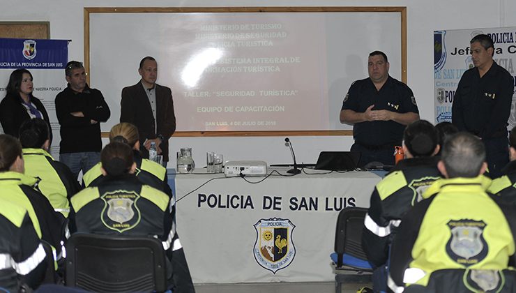 Comenzó una serie de capacitaciones para la Policía Turística