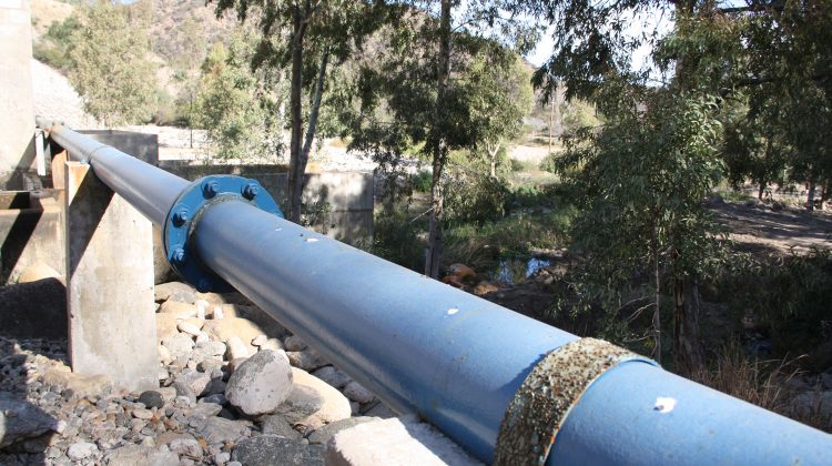 Maniobras de acondicionamiento sobre el sistema de conducción de agua cruda