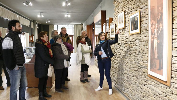 Ciclo “Miradas”: Malvina Urquiza presentó “Amarillo tierra”