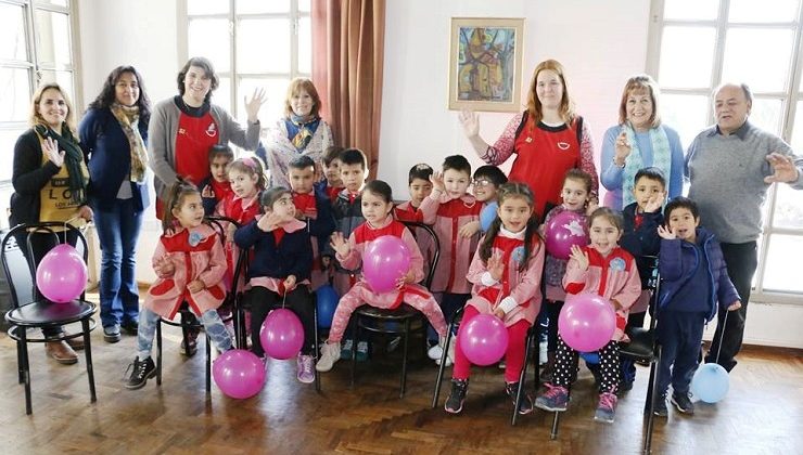 El jardín “Vera Peñaloza” visitó la Biblioteca Lafinur