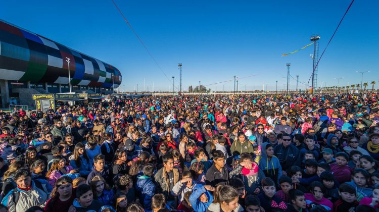 Una multitud festejó el Día del Niño en “La Pedrera”