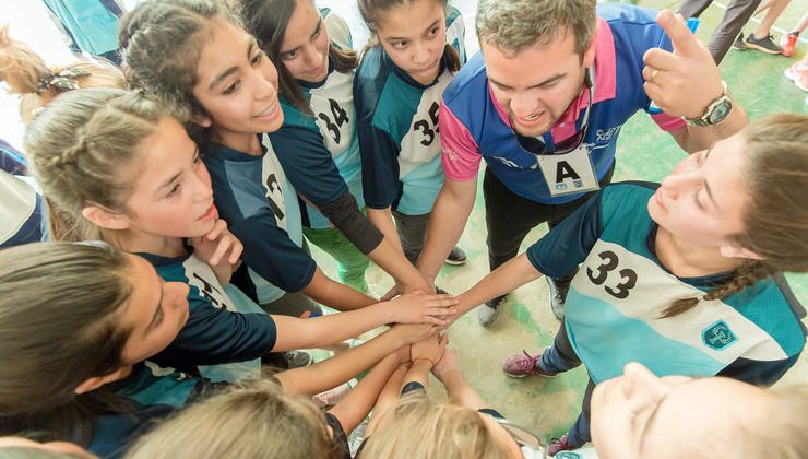 El equipo de hándbol femenino del Campus tuvo un gran debut