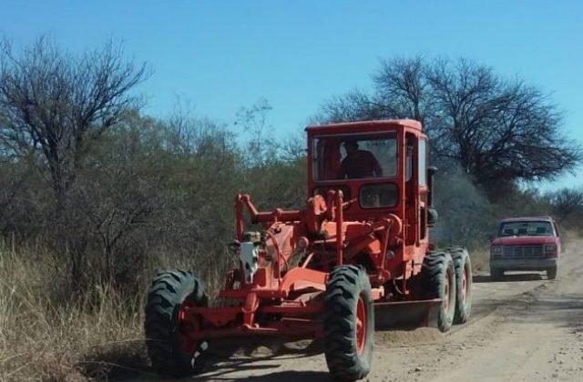 Vialidad Provincial trabaja en distintos parajes de la provincia