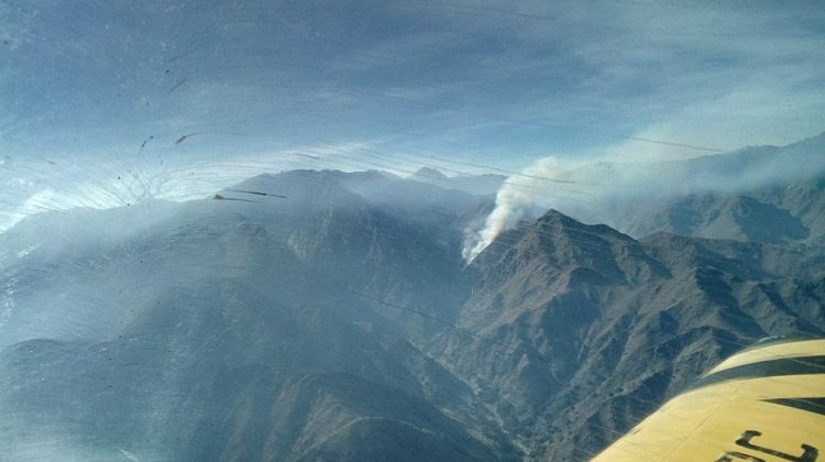 Controlaron el incendio en las Sierras Centrales