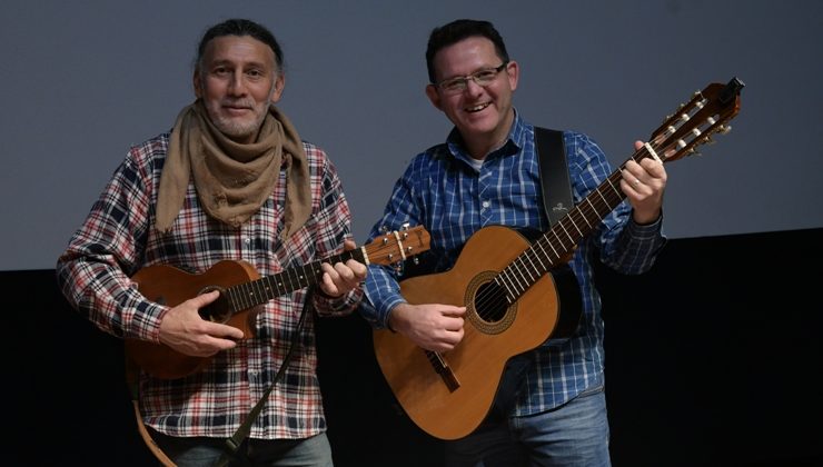 “Entre historias y canciones” en la Sala “Berta Vidal de Battini”