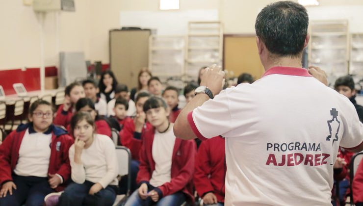 Los alumnos del Centro Educativo Nº 3 “Eva Perón” se interiorizaron sobre ajedrez digital