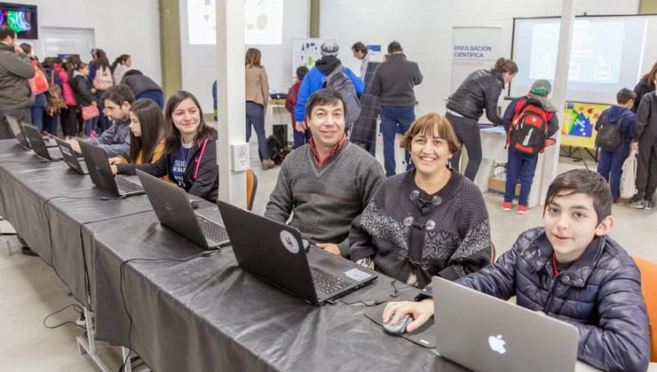 Realizaron la primera maratón digital entre ULP y UNTREF