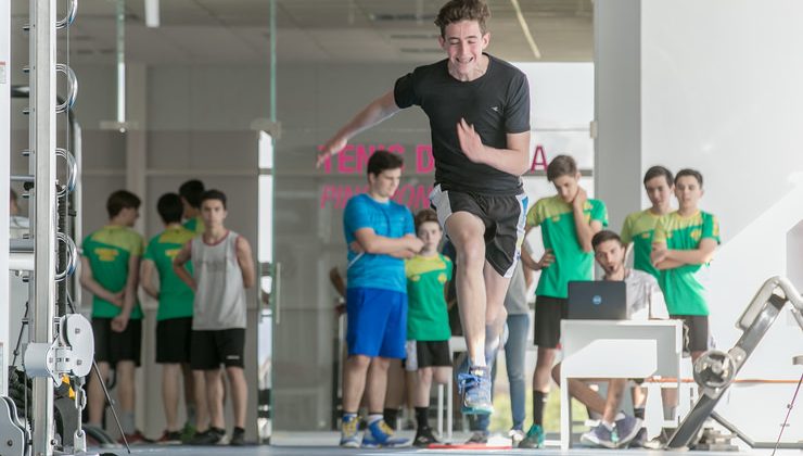 Jugadores de handball de ASEBA fueron evaluados en el Campus