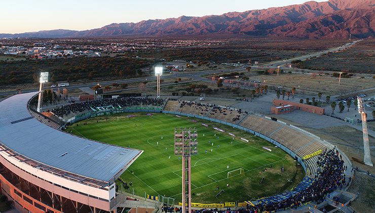 “Abrazo Futbolero”, en el Estadio “Juan Gilberto Funes”