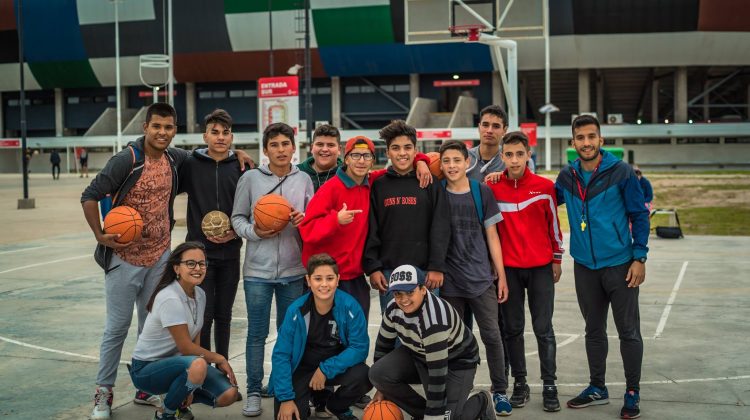 “La Pedrera” celebra el Día del Estudiante a puro deporte y música