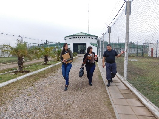 La secretaria Adriana Bazzano visitó la cárcel de mujeres