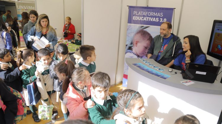 La ULP se sumó a la 6ª Feria Nacional del Libro