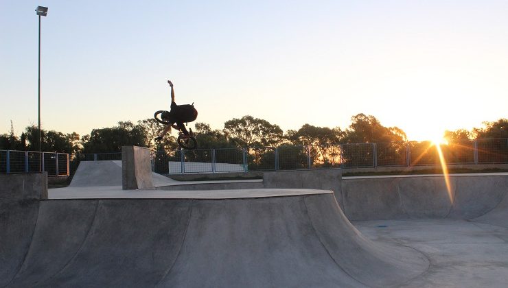 Parque de las Naciones: con espectáculos y destrezas, hoy se inaugura la pista de BMX