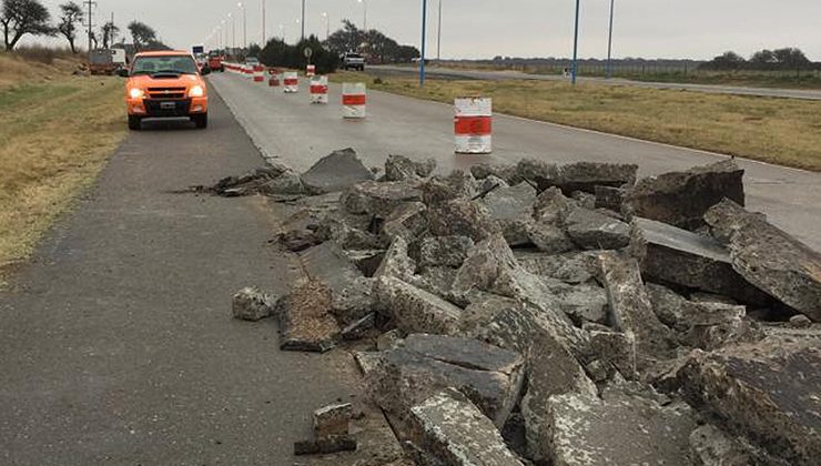 Obras de mantenimiento y reparación de losas en un tramo de la Autopista de las Serranías Puntanas