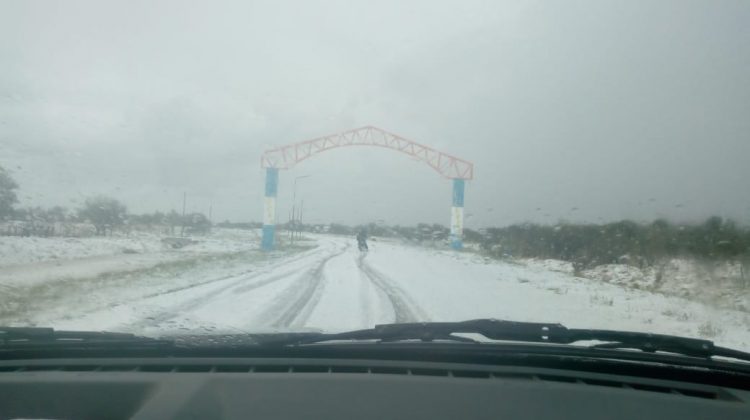 San Luis Solidario asiste al Municipio de Juan Llerena por la lluvia y granizo