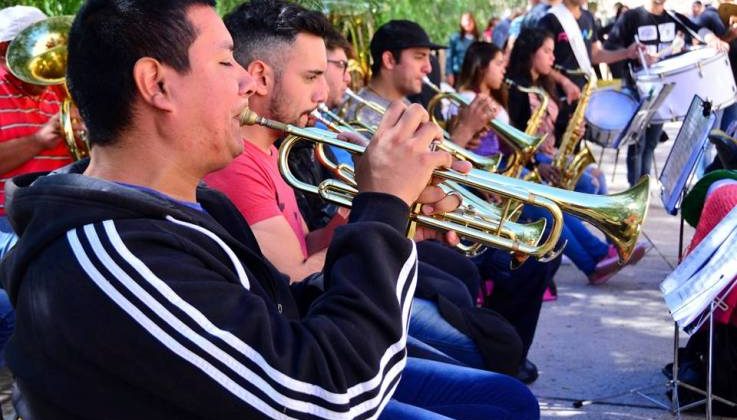 Vacantes para el Sistema de Bandas, Coros y Grupos de Danza