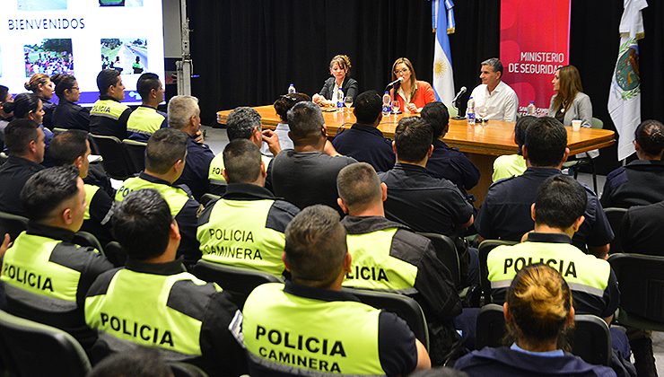 Capacitaron a agentes de la Policía Caminera y de Tránsito