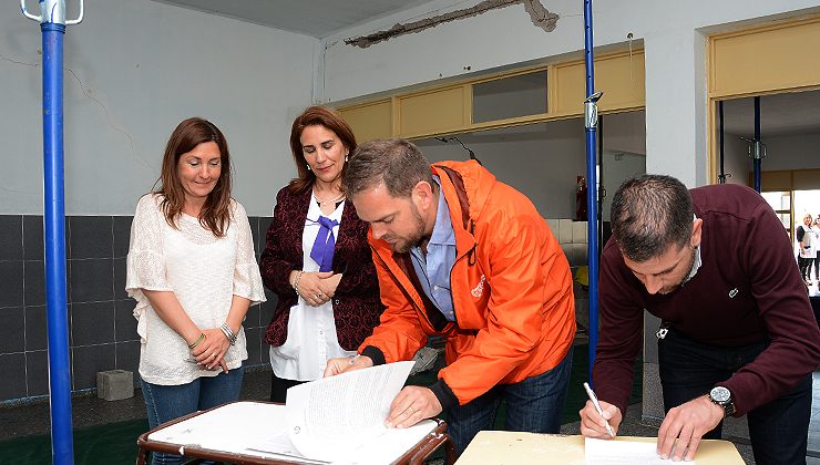 Iniciaron las obras que pondrán en valor la Escuela Nº 98 “José Santos Ortiz”