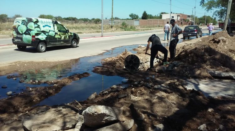 Por una rotura ocasionada por la municipalidad capitalina, se interrumpirá momentáneamente el suministro de agua