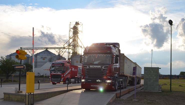 Provincia pionera: los bitrenes de San Luis llegan a La Rioja