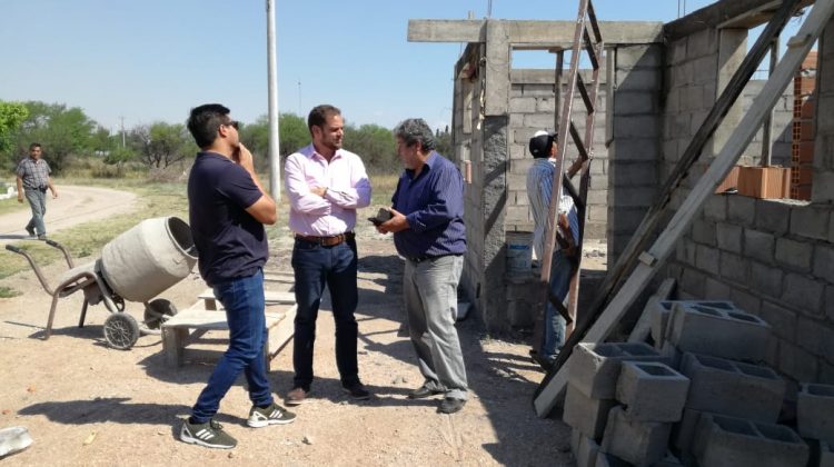 “El polideportivo de San Pablo es una obra de arte que nos regaló el gobernador”