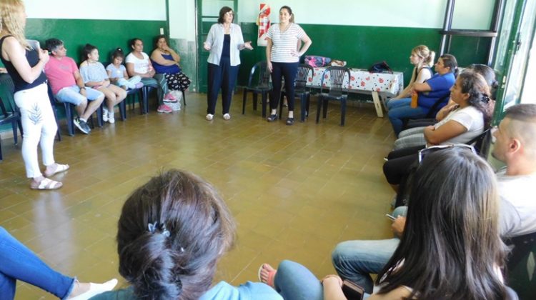 Capacitación sobre violencia en la Escuela N° 441 “Capitán de Fragata Pedro Edgardo Giachino” de San Jerónimo