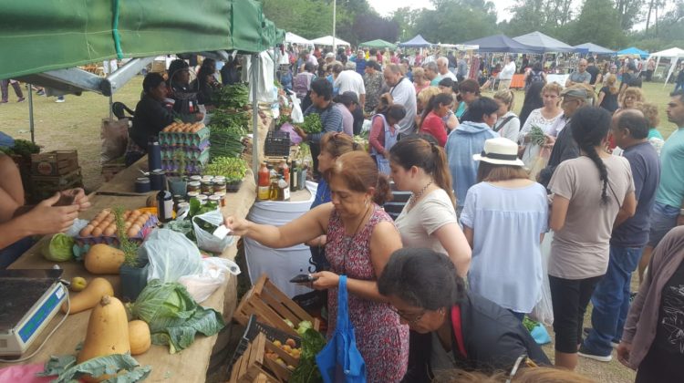 La Feria de pequeños y medianos productores llega al Parque Costanera Río Quinto