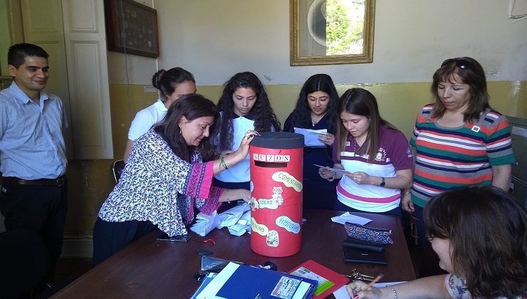 Alumnas de la Escuela “Paula Domínguez de Bazán” aportaron ideas para la institución por medio de un buzón de sugerencias