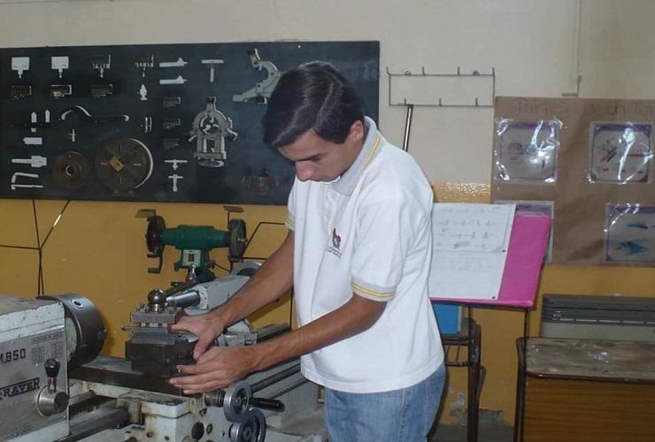 En la provincia de San Luis funcionan más de 40 establecimientos técnicos en sus diferentes modalidades.