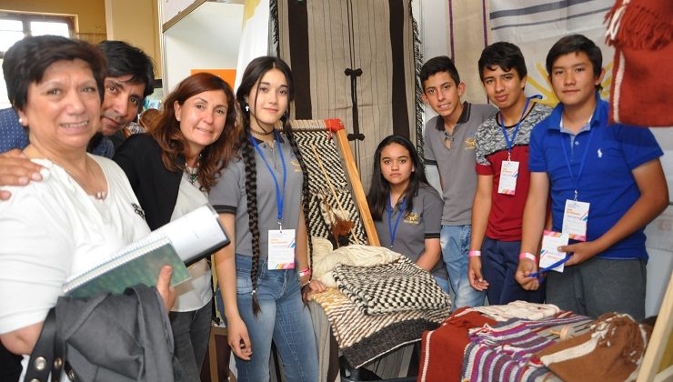 Estudiantes de distintas escuelas mostraron sus trabajos en la Expo de Nivel Secundario