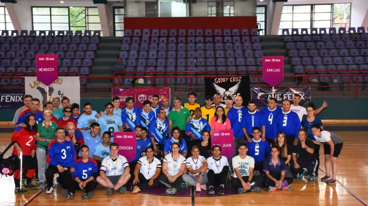 Ya se juegan las finales del Torneo Centro Argentino de Goalball en el “Ave Fénix”