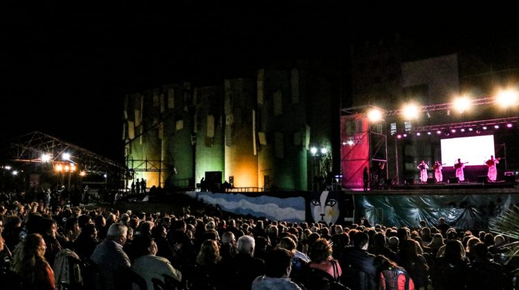 Miles de personas disfrutaron del Festival “Grito Cuyano” en el Molino Fénix