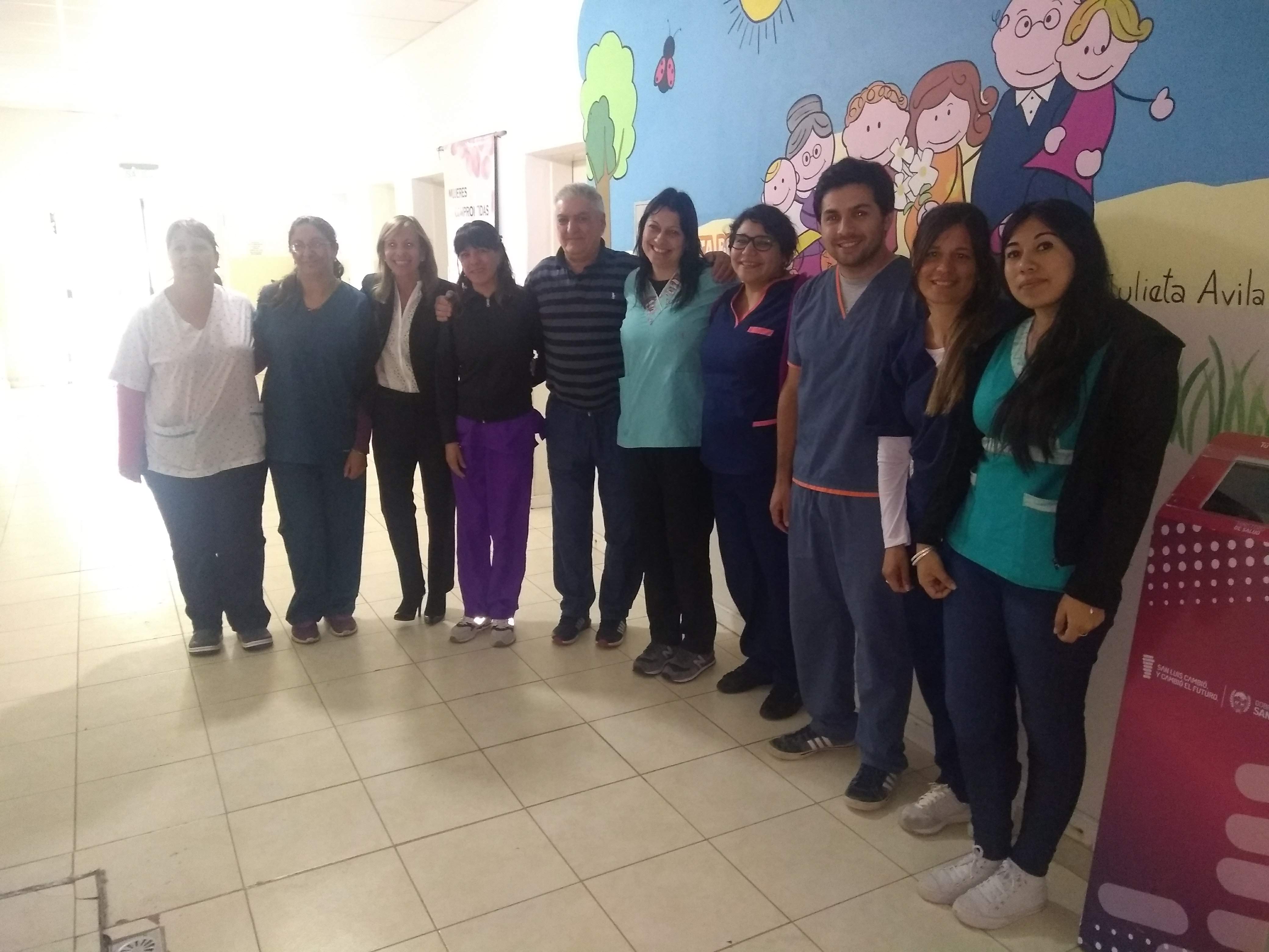 La ministra de Salud recorrió los centros de atención médica de Juan Jorba y Fraga.