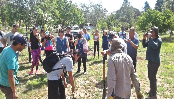 Brindaron una capacitación en el Taller Protegido “La Sagrada Familia”