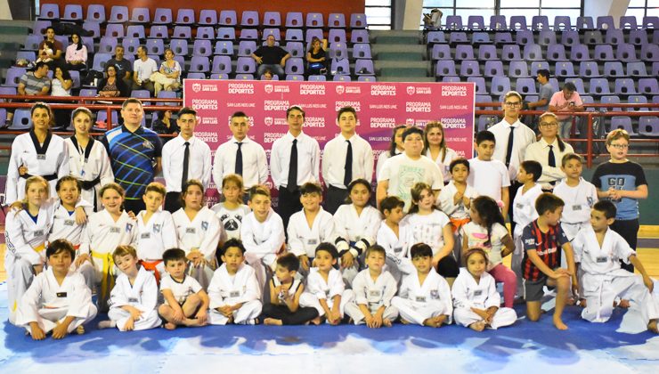 Realizaron un encuentro de taekwondo infantil en “El Ave Fénix”