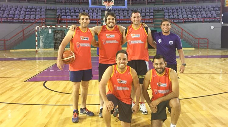 El básquet masculino jugó la 1ª fecha de los Juegos Deportivos de Servidores Públicos