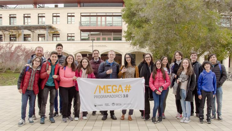 Los Mega Programadores visitaron la Universidad de Stanford y Facebook
