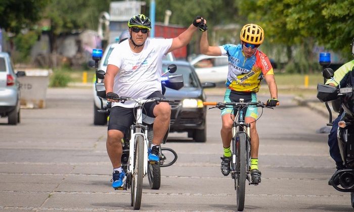 El Molino Fénix recibió la bicicleteada por la investigación de enfermedades raras