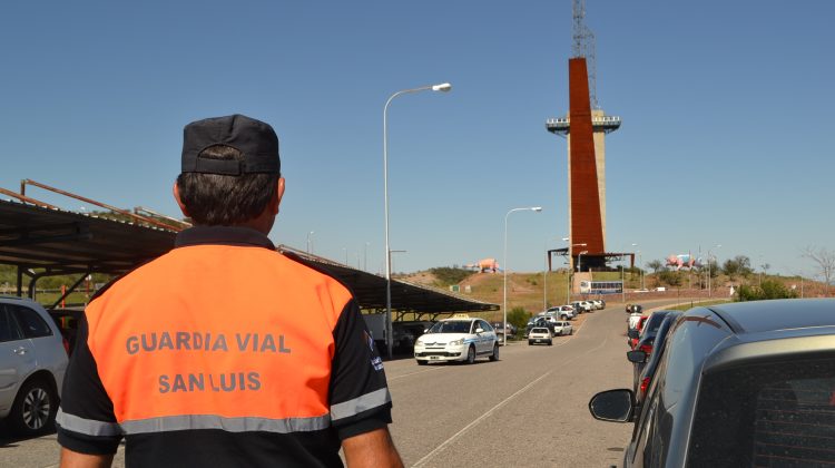 La seguridad de vecinos y turistas en la agenda de la Guardia Vial