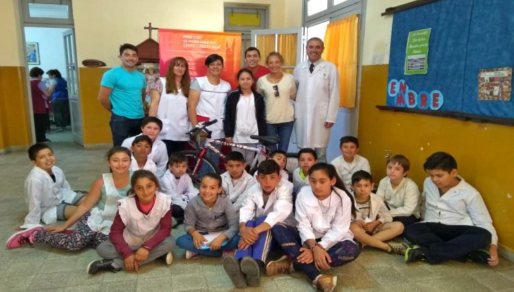 “Eco-Calendario Puntano 2019”: una alumna de Anchorena recibió su bicicleta