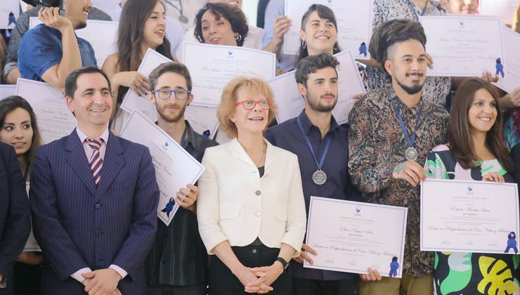 Más de 100 graduados recibieron su diploma en la ULP