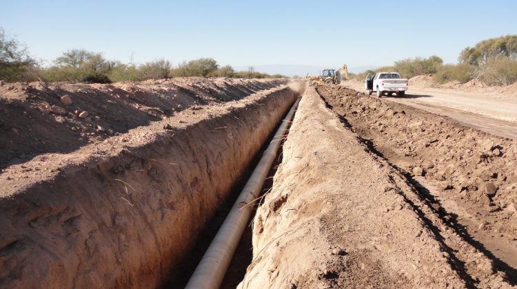 Maniobras técnicas, mantenimiento y controles en todas las vías de conducción hídrica