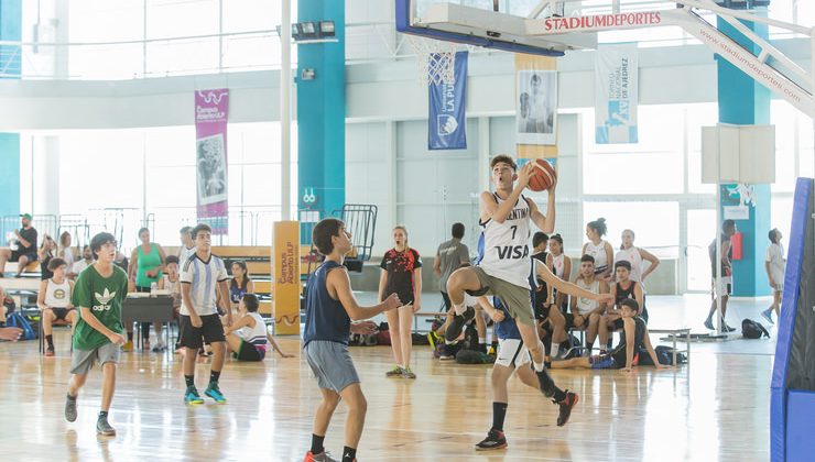 El Campus de la ULP fue epicentro del primer torneo de básquet 3×3