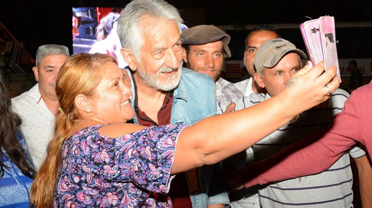 El gobernador participó de la Fiesta del Cuarzo en Paso Grande